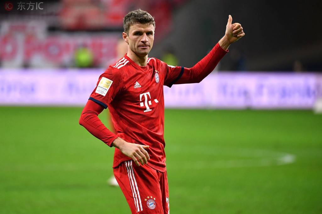 爱游戏中国-今晚德甲焦点战；孟菲斯灰熊手感冰凉；话题不断；轮换策略成焦点的简单介绍